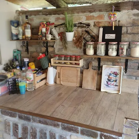 House&mini-camp Skelica *