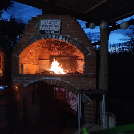 Hébergement de vacances House&mini-camp Skelica *