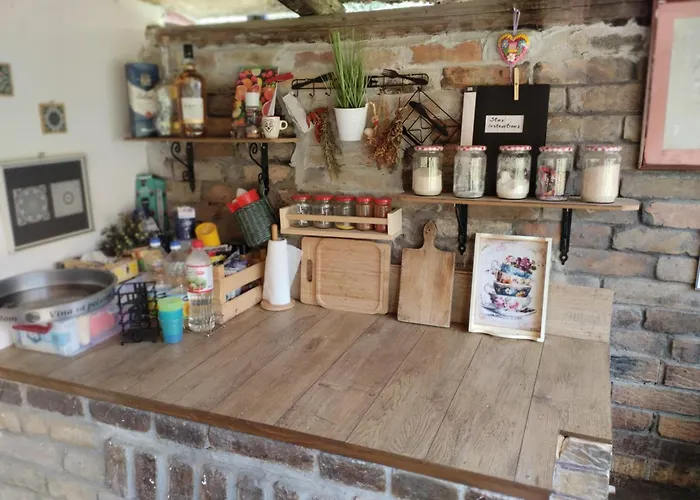 House&mini-camp Skelica *