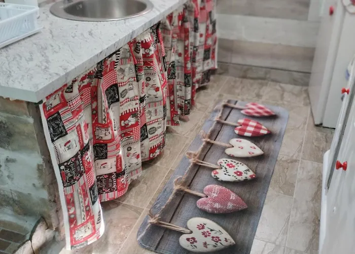 House&mini-camp Skelica Дом отдыха Nestin