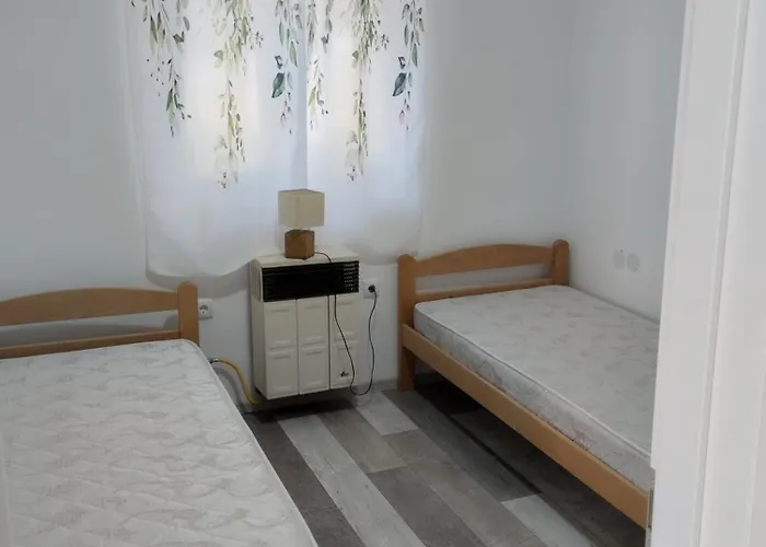 House&mini-camp Skelica